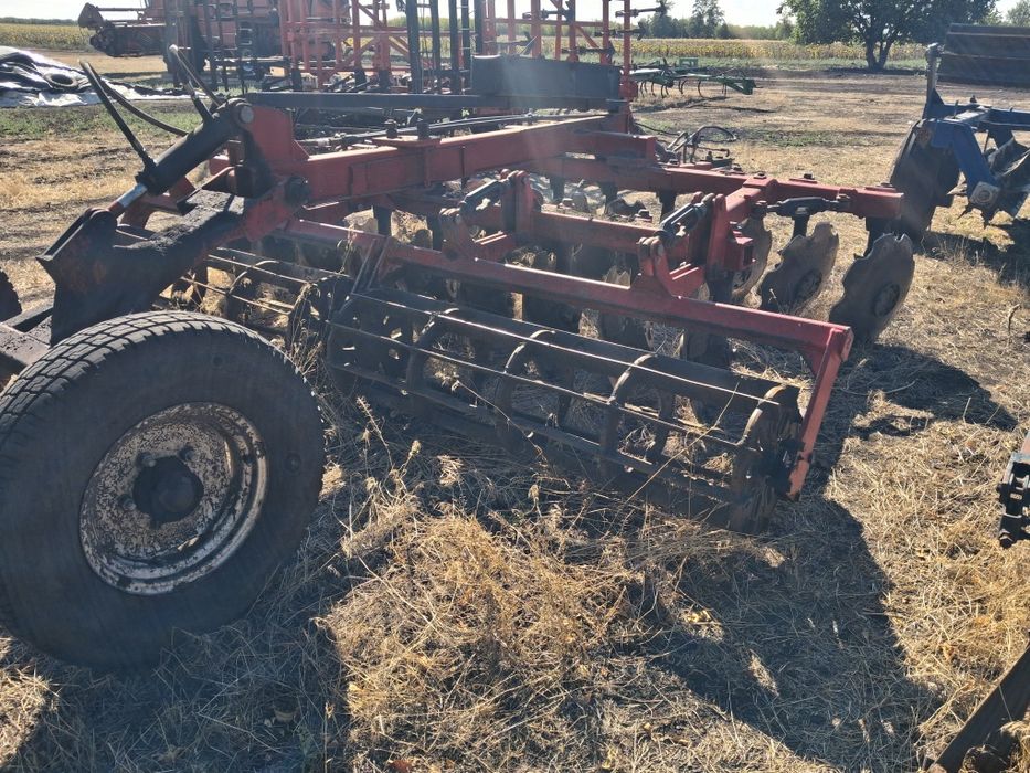 Продам дискову  борону.