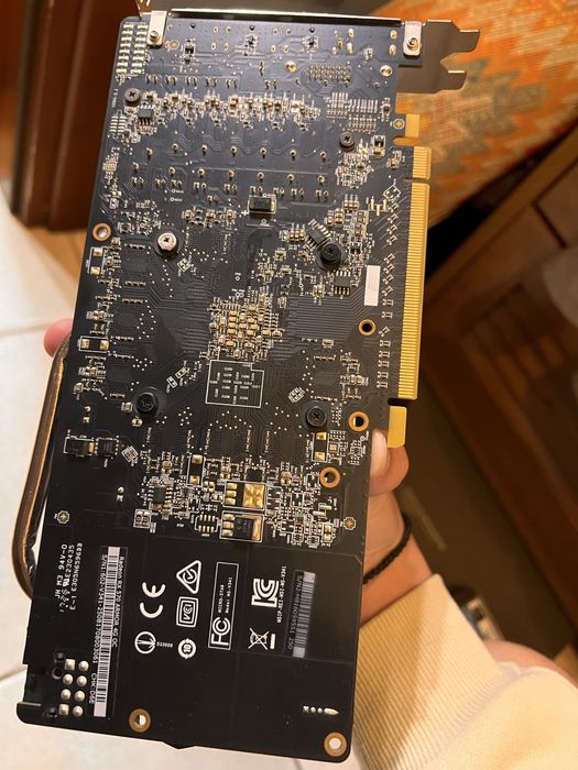 Відеокарта MSI Radeon RX 570 ARMOR 4G OC