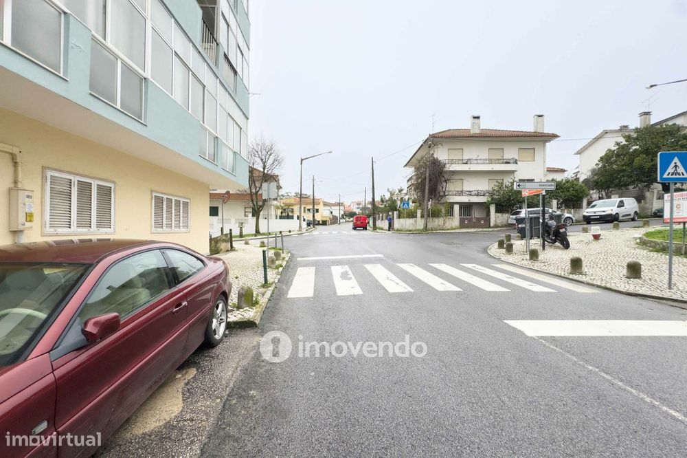 Apartamento T1 totalmente renovado, com varanda, na Sobreda