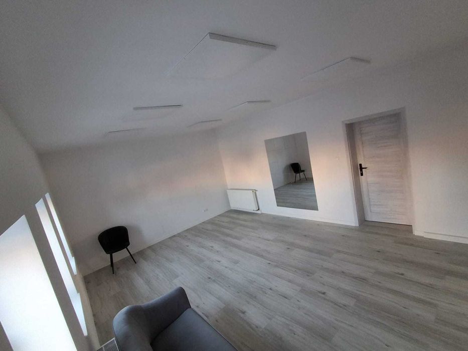 Wynajmę klimatyzowany lokal usługowy 26 m², parter | po remoncie | 1600 zł + media