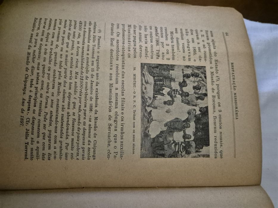 Livro antigo (1931) – A Acção Missionária dos Jesuítas Portugueses