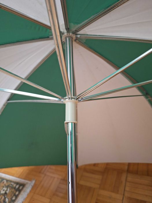 Duży rodzinny parasol