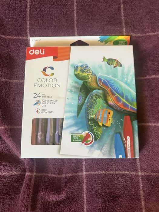 Material de artes visuais