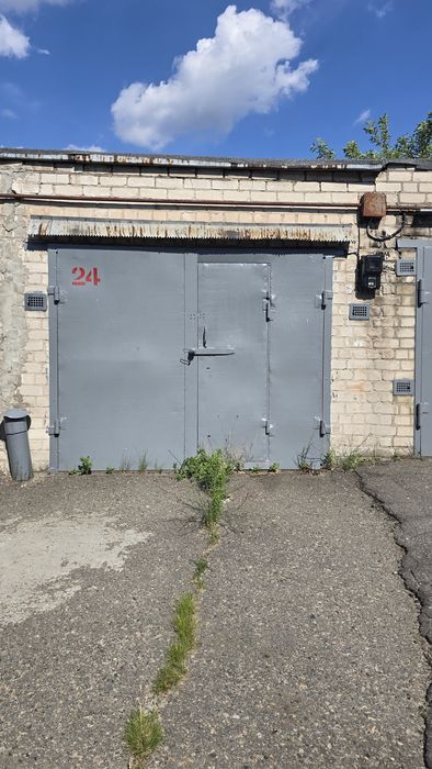 Гараж з підвалом "Кодацький 89"
