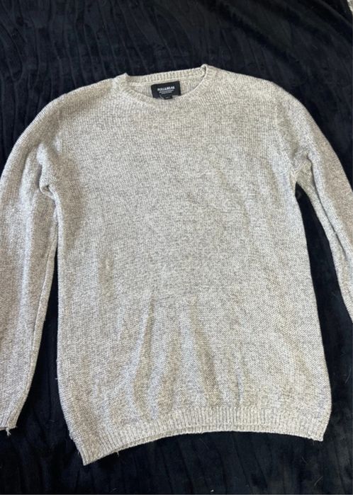 Polo cinzento da Pull & Bear