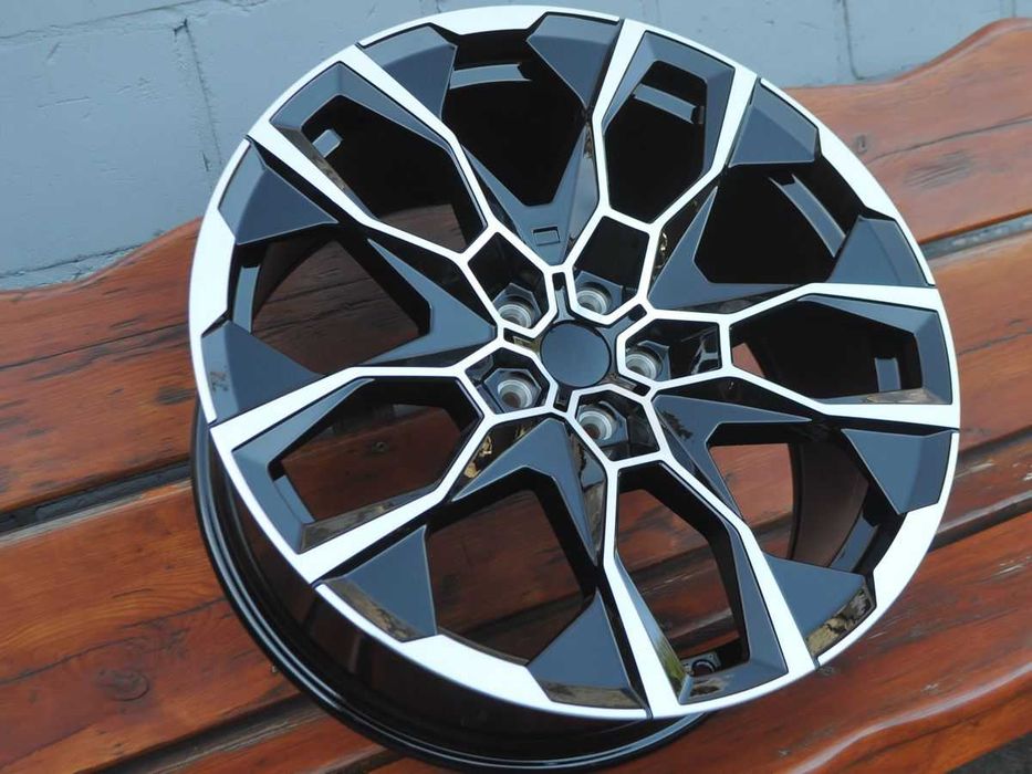 Czarne felgi R22 5X112 BMW X5 G05 Facelift LCI X5M X6 G06 X6M X7 G07