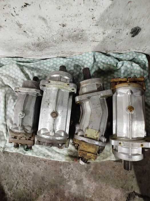 Гідронасос гідравлічний