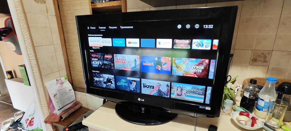 Продам ТЕЛЕВИЗОР LG 32" со SMART TV