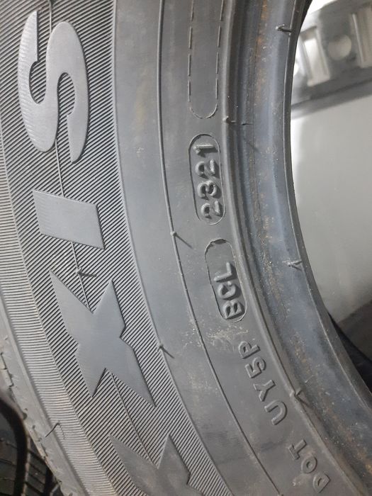 Opony Zimowe 215/70R16C Jak Nowe