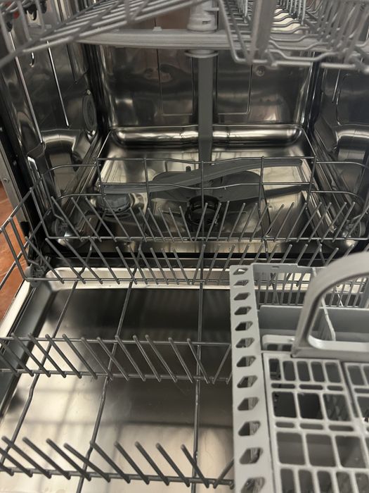 Maquina de lavar loiça encastrável Hotpoint