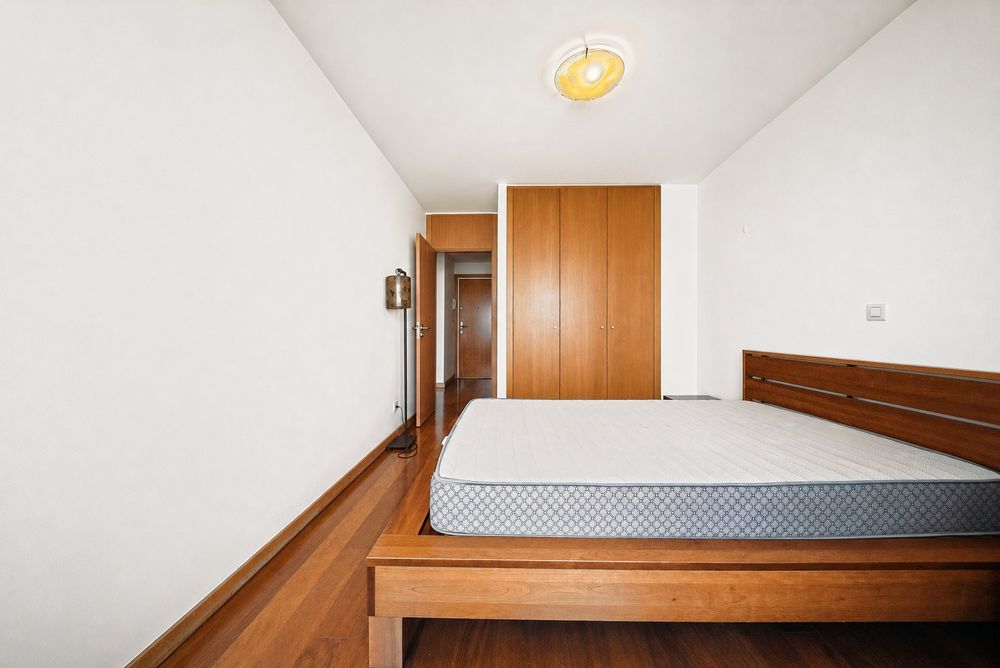 Cama de casal Antarte