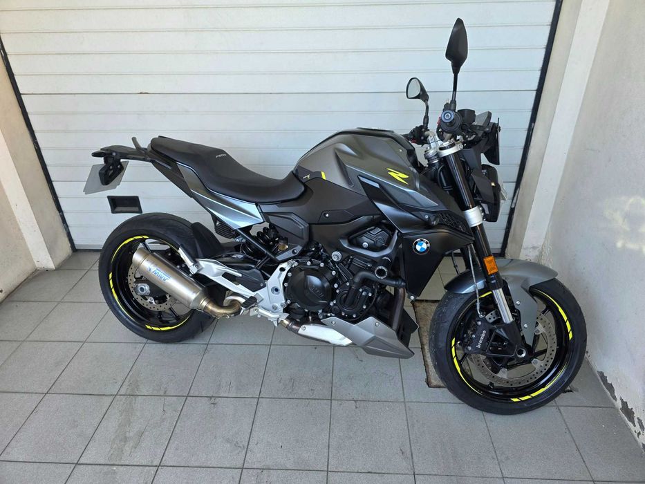 BMW F900R   2023