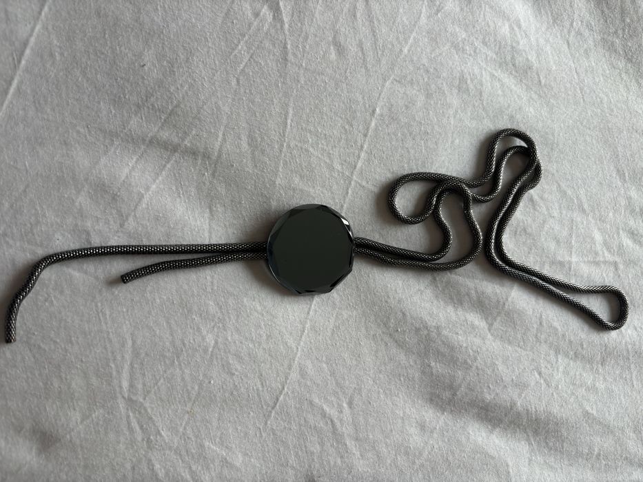 Toda a bijuteria por 4 €