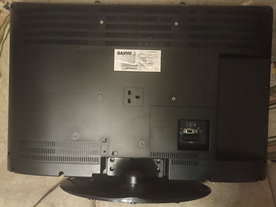 Televisão Sanyo de 32 polegadas
