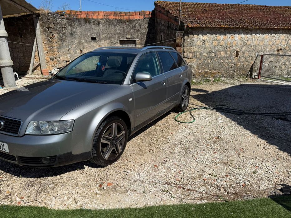 Vendo Audi a4 2.5 V6