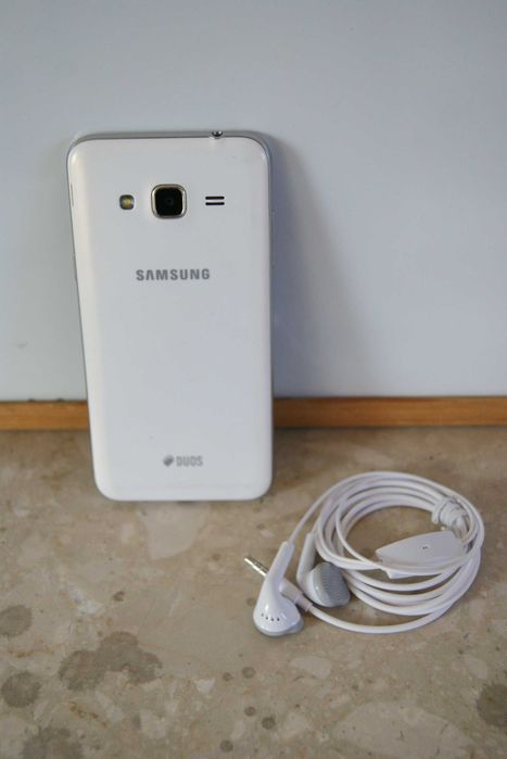 Samsung Galaxy J3 Dual Sim 6 8GB Nr 1