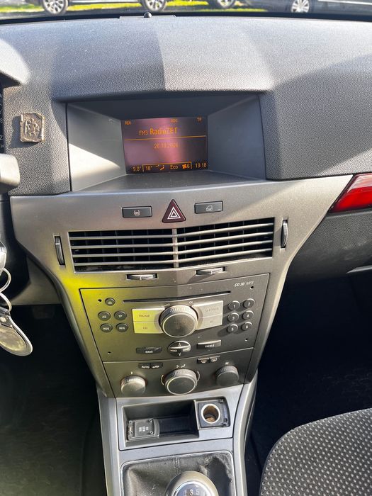 Opel Astra H Kombi 2004