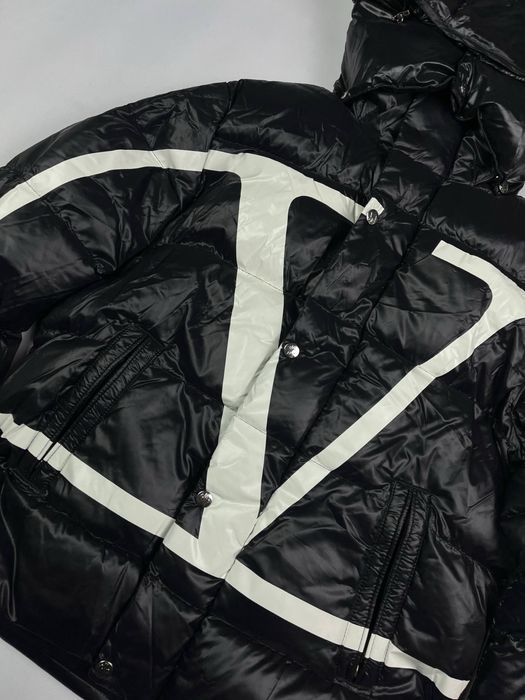 ‼️Розпродаж‼️ Пуховик Moncler Valentino