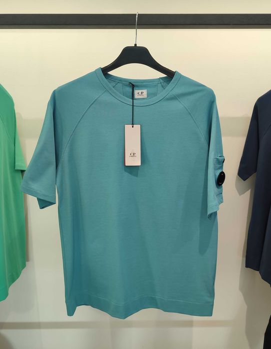 Футболка C.P. COMPANY Arm Lens Raglan T-Shirt Lake Blue
