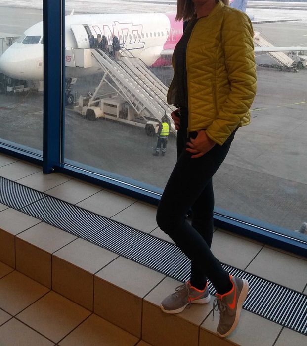 musztardowa kurtka przejściowa H & M