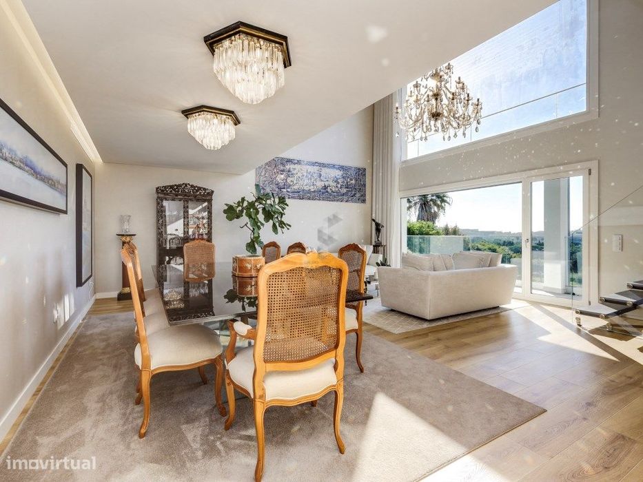 Magnífico e Exclusivo Penthouse T4 DUPLEX