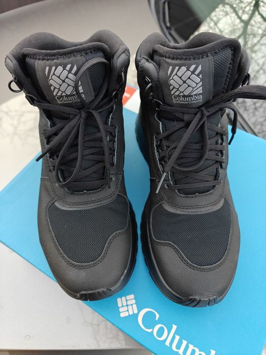 COLUMBIA BM8727-010 Black 42, 27см