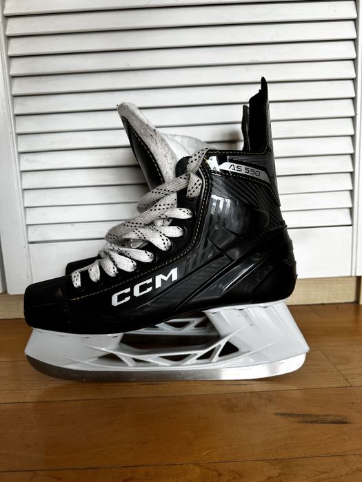 Łyzwy hokejowe CCM 44,5