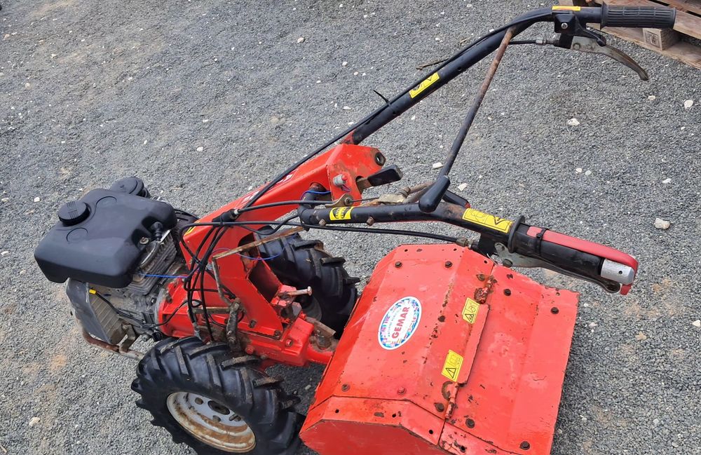 Motocultivador sachador lombardini a gasolina
