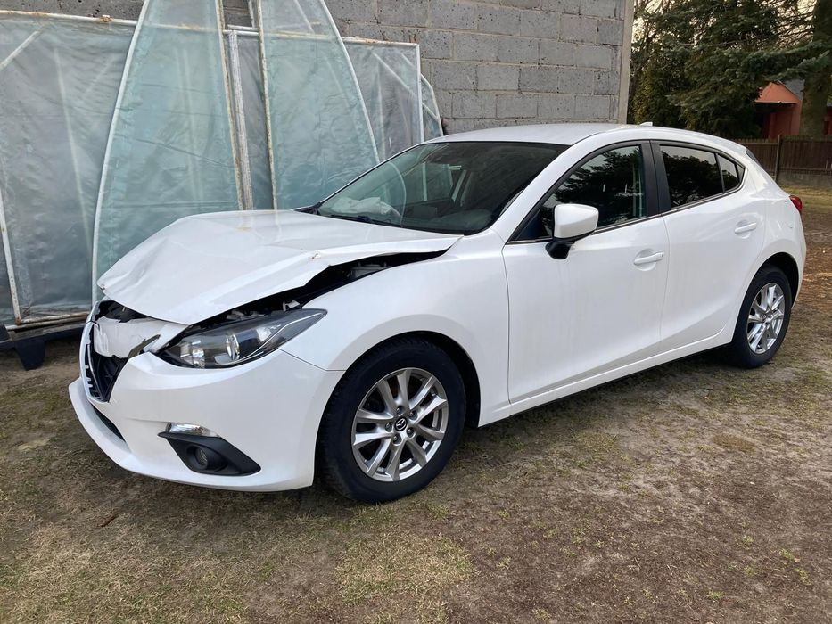 Mazda 3 1.5 diesel, odpala, jeździ