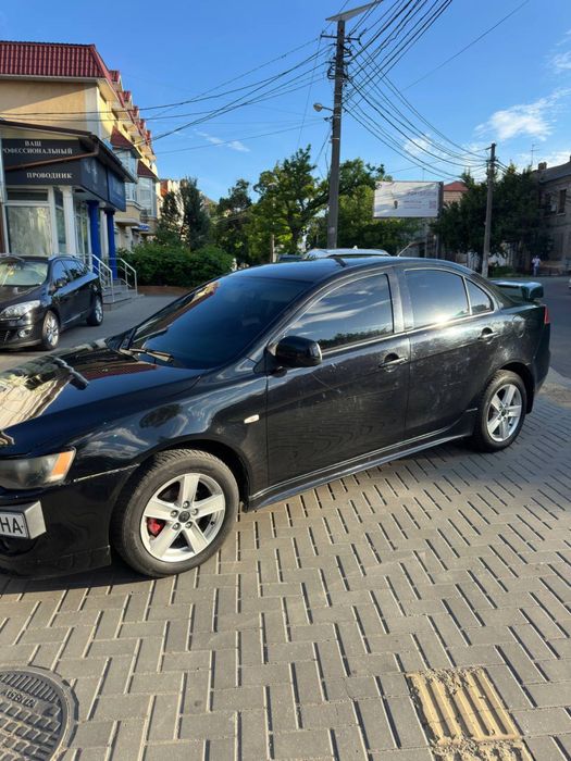 Продам ланцер 10