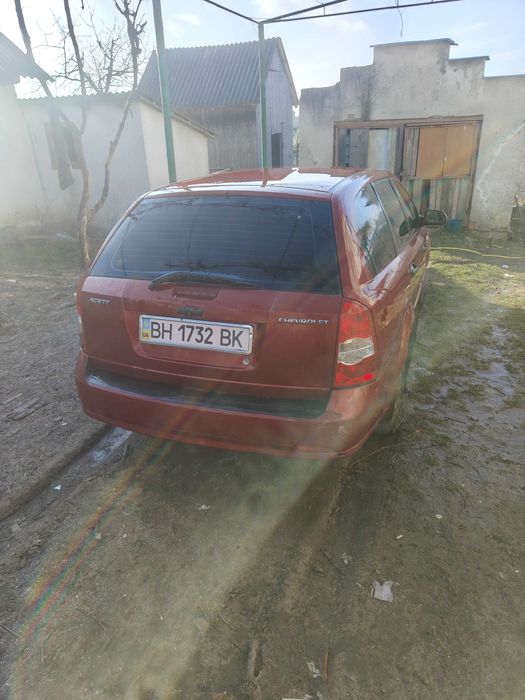 Продам шивроле лачеті 1.8 бензин