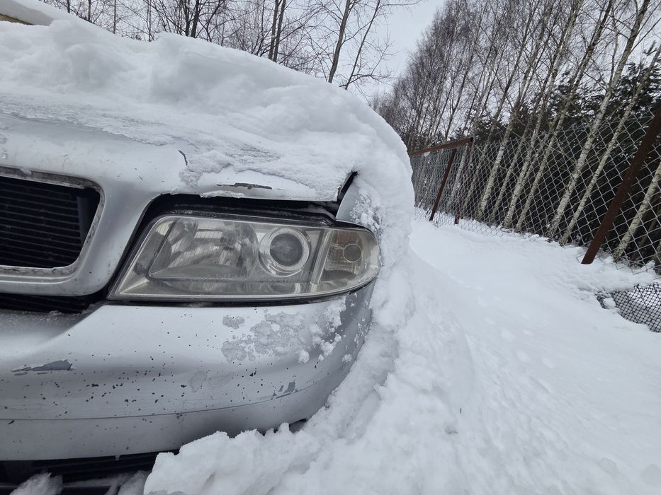 Lampy xenon Audi A4 b5