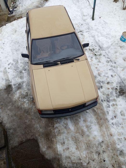 Автомобіль АЗЛК 2141