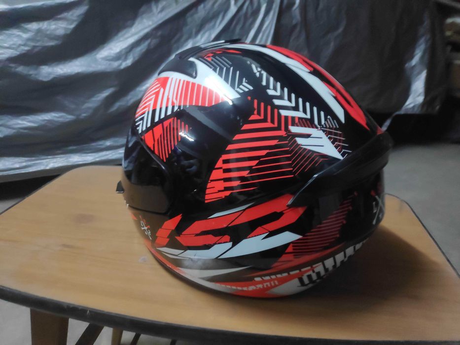 **capacete ls2 **
