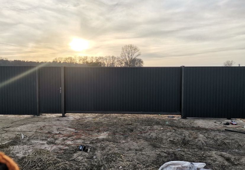 Зобори з профлиста. Жалюзі. Ворота відкатні. Калітки