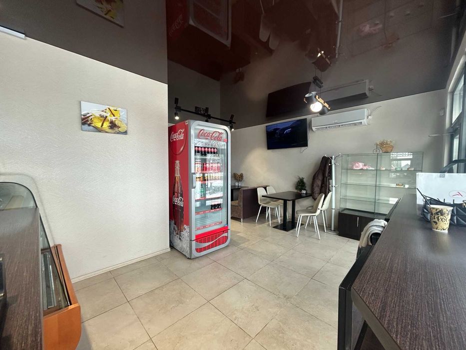 Оренда фасадного приміщення 60 м² поруч з АТБ(Коротченко)