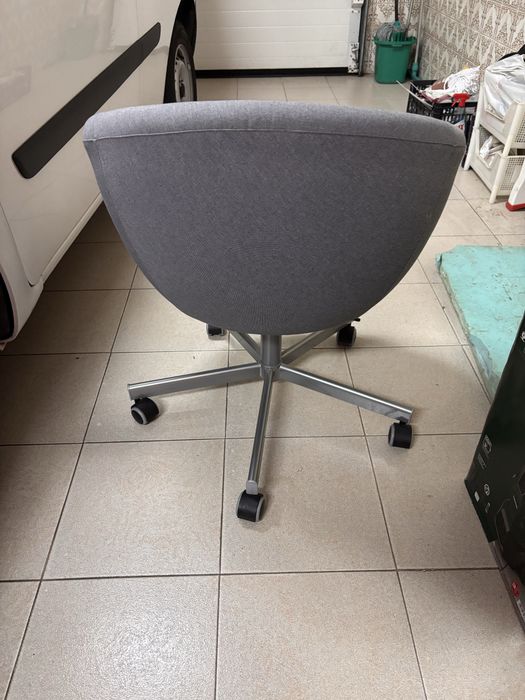Cadeira escritorio skruvsta