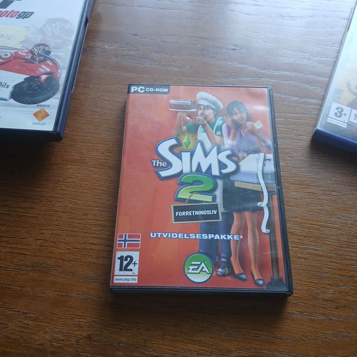 Sprzedam gry do ps 2 i pc