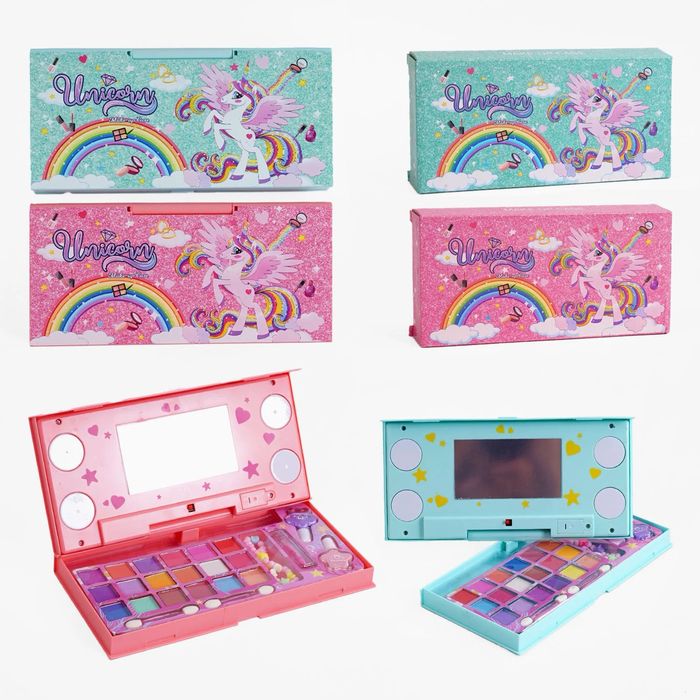 Набір косметики з дзеркалом з підсвічуванням (помада, лак, тіні)