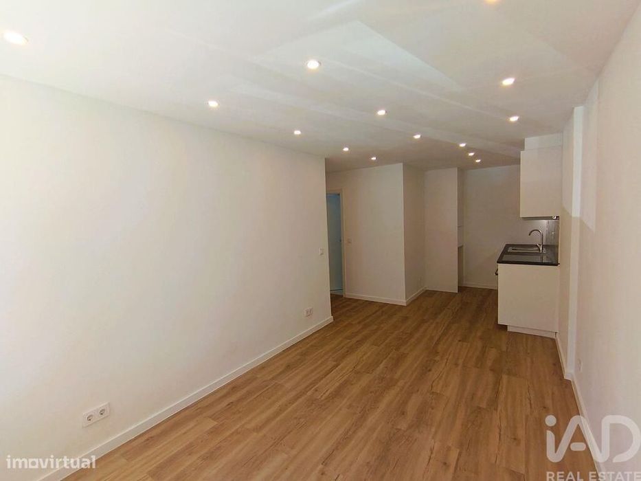 Apartamento T2 em Odivelas