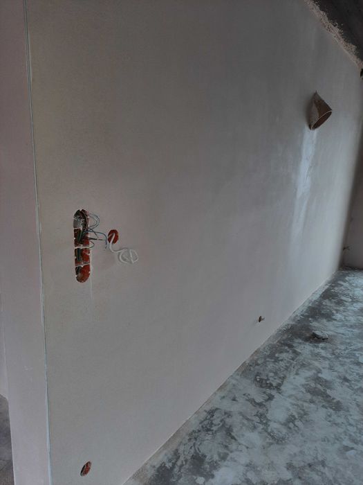 Tynki maszynowe gipsowe