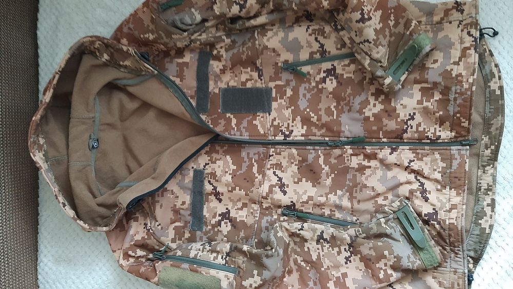 Тактична куртка Софтшелл