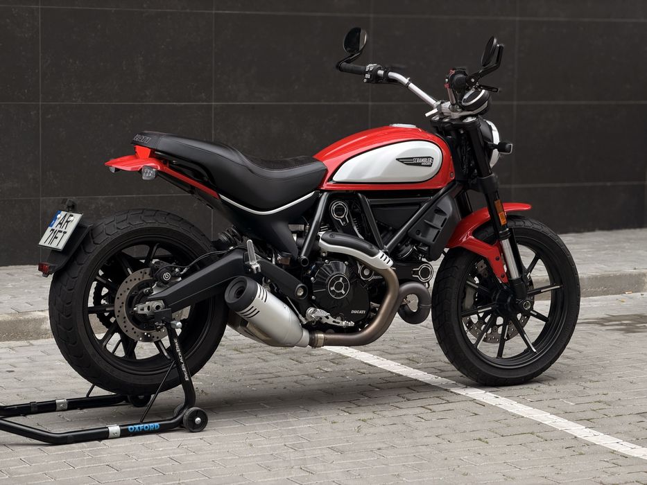 DUCATI SCRAMBLER 800 - Como Nova!