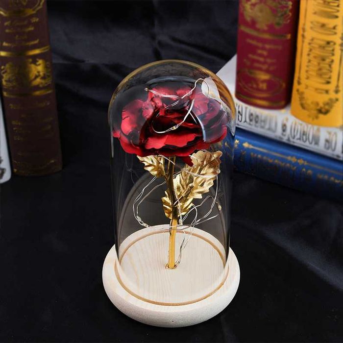 Czerwona Wieczna Róża ze Złotymi Listkami w Szkle Prezent DZIEŃ KOBIET