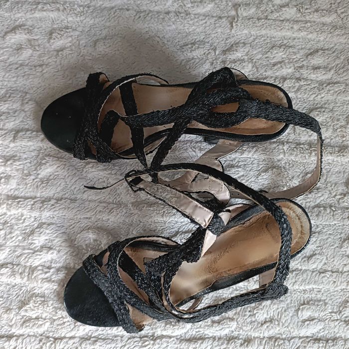 Buty czarne damskie włoskie - rozm.40