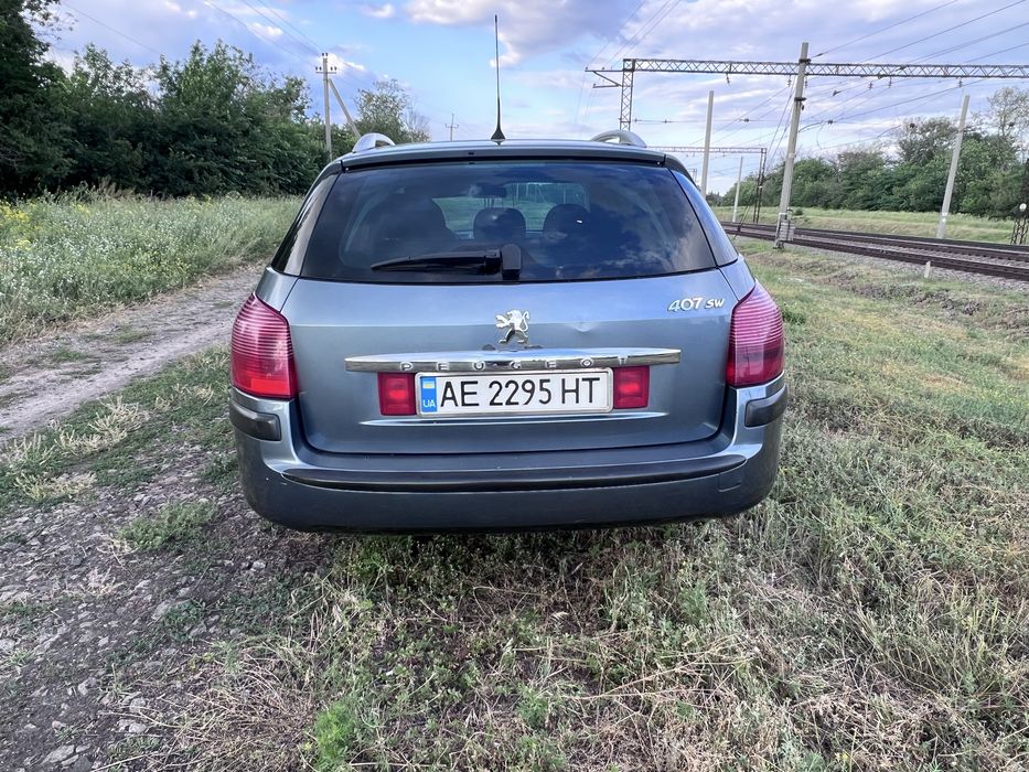 Продаж Пежо 407SW