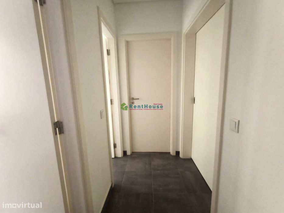 Apartamento  T1+1 Remodelado Central