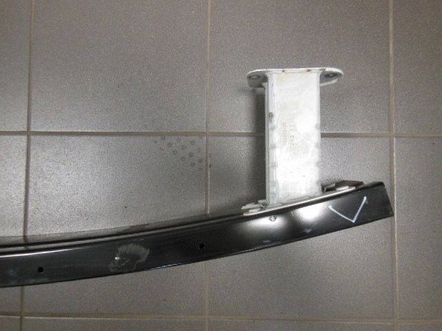 Nissan x-trail t32 підсилювач  заднього бампера