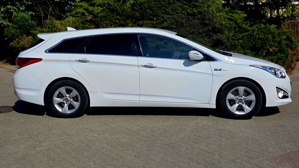 Hyundai i40 1.7 Diesel 2015 rok * Navi * kamera cofania *
