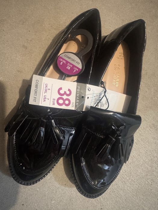 Buty Lakierki Primark 38